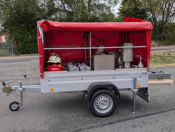 Brandschutzmobil_02.jpg
