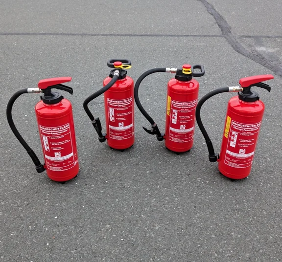 Feuerlöscher_01.jpg